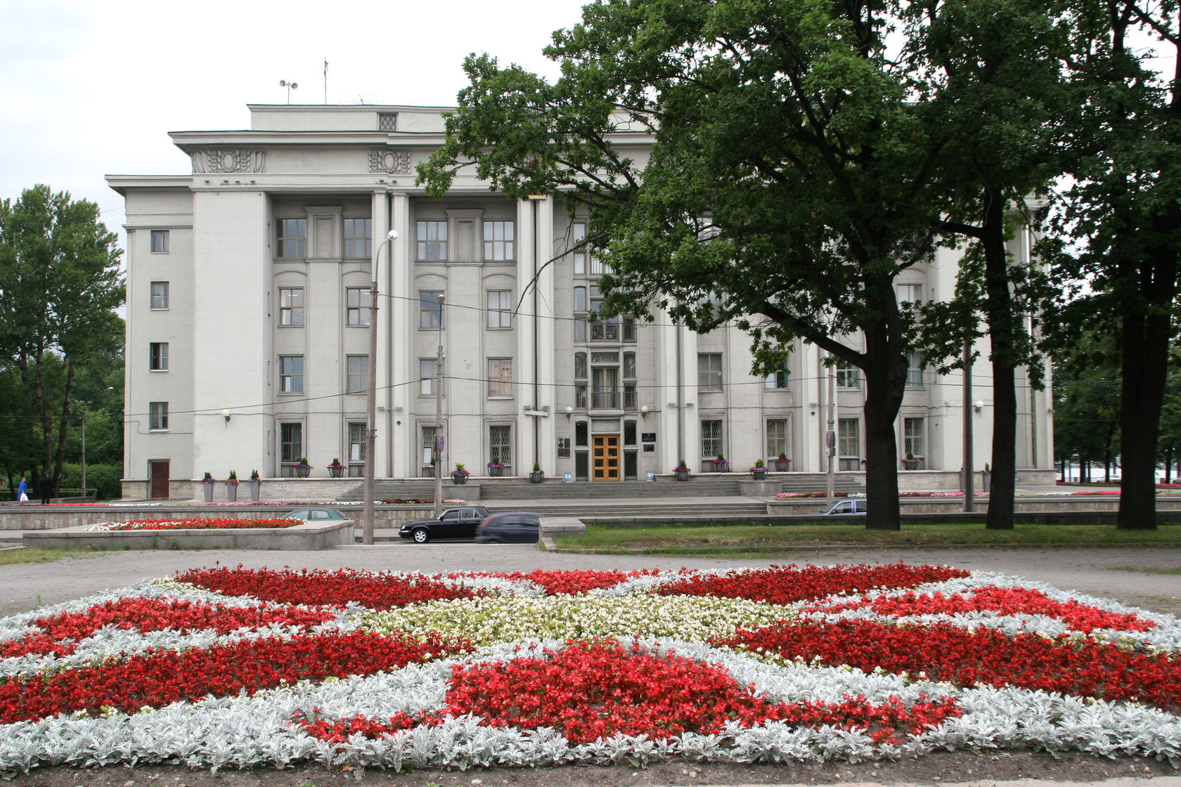 Здание администрации Невского района Санкт-Петербурга